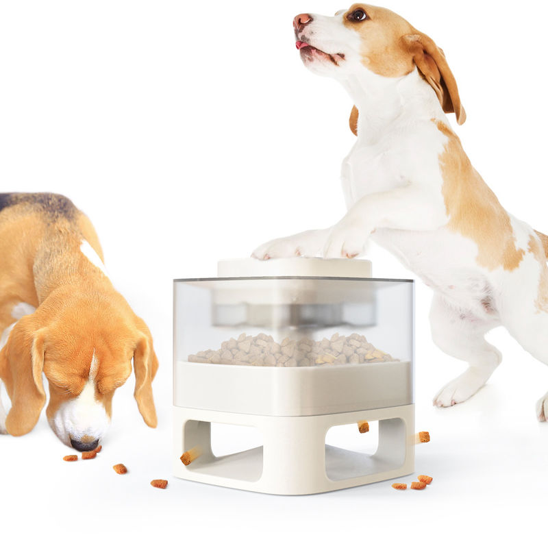 Multifunction Food Catapult Pet Slow Feeder Spiller Fun